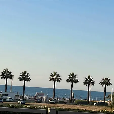 A Due Passi Dal Mare * Barletta